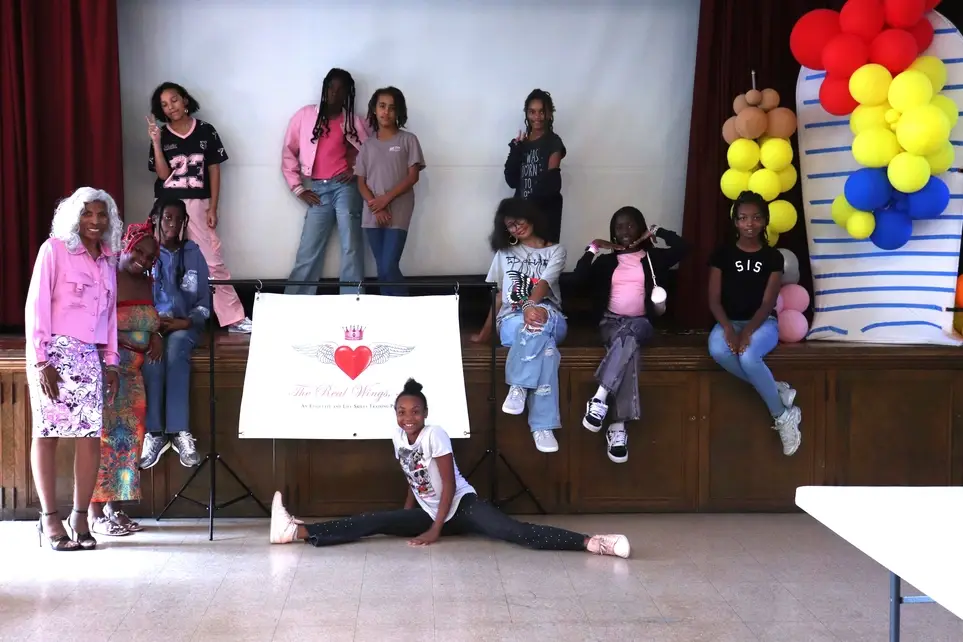 The Real Wings, Inc. is seeking dedicated and compassionate volunteers to support our mentoring  program for girls ages 10 to 15. We are located in Baltimore city.