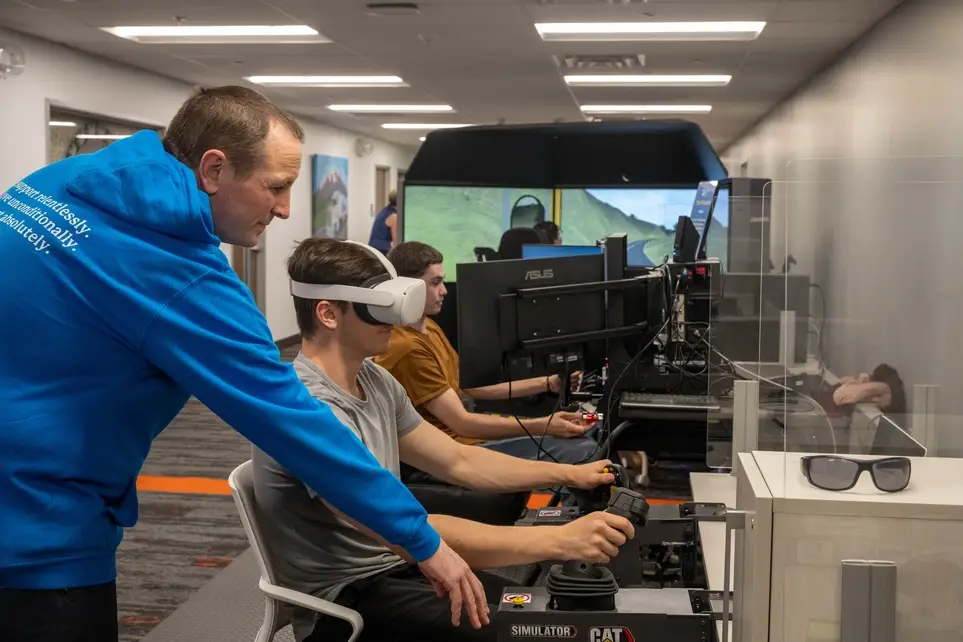 Simulator Volunteers (CDL, Flight, Heavy Equipment, Boat)
