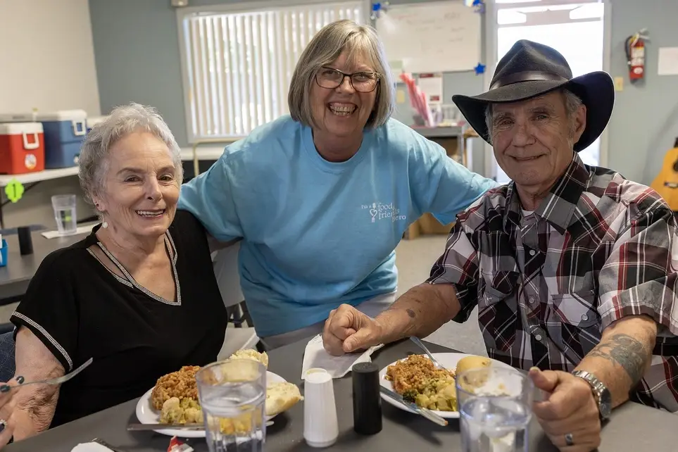 Delivery Hot Meals and a Friendly Smile in Central Point