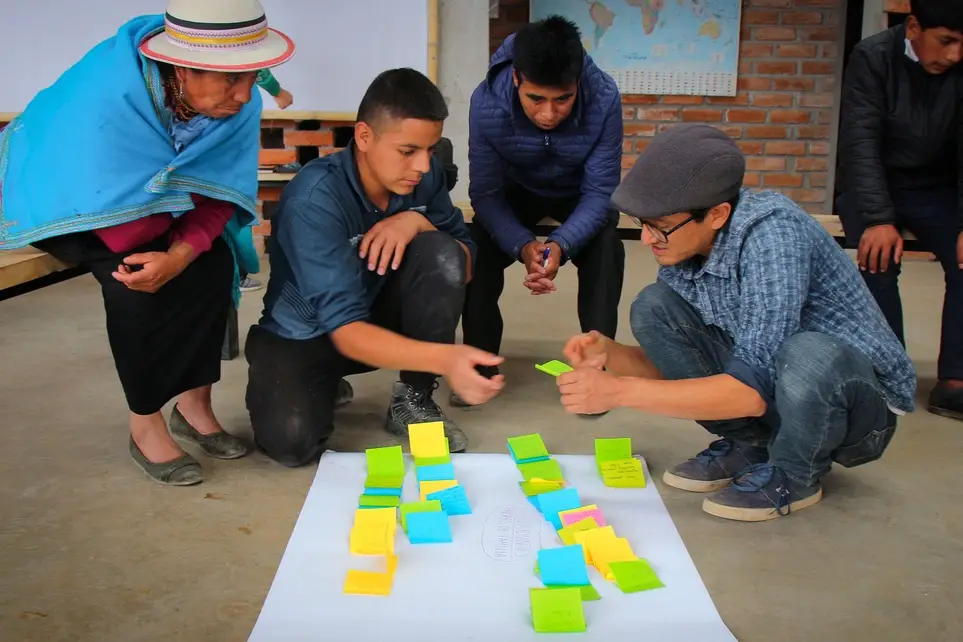Support Daily Life at a Cultural Exchange Centre in Ecuador & Fundraising, Marketing  and BizDev for Social Impact  in Ecuador !