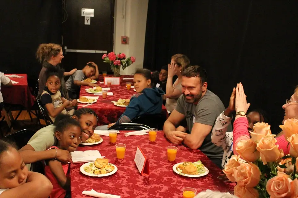 Adult Mentor for Award-Winning Children’s Art Program - Spring 2026