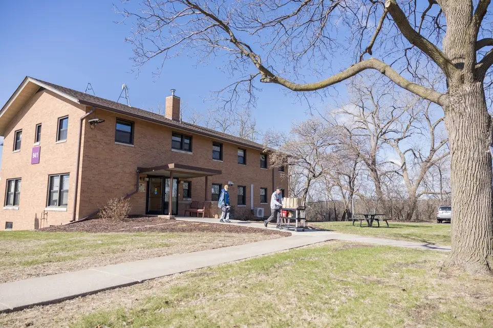 Morning opportunity to deliver meals to seniors in St. Paul on a weekly or on-call basis