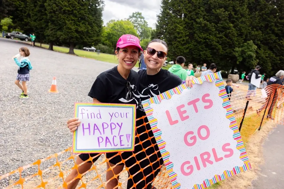 Empower girls, Coach for Girls on the Run!
