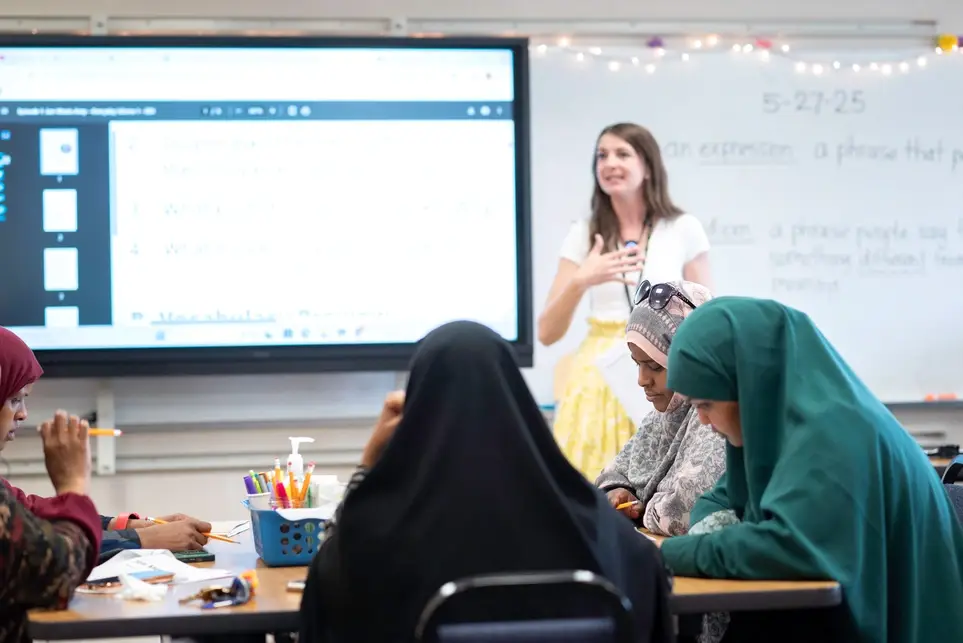 Volunteer Tutors Needed for Adult ESL & GED Classes- Burnsville