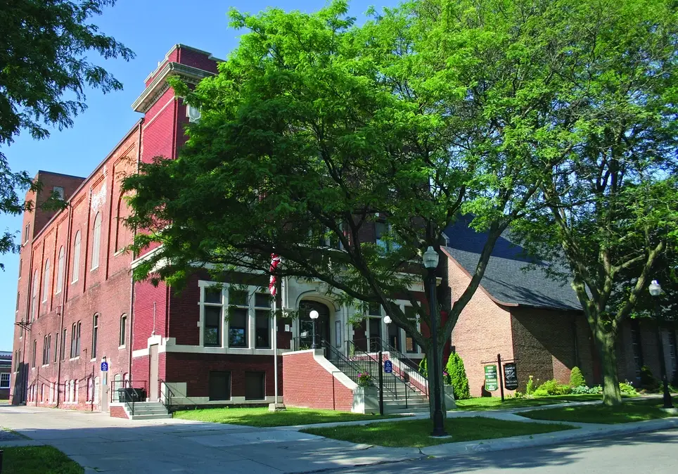 Volunteer with the DCA