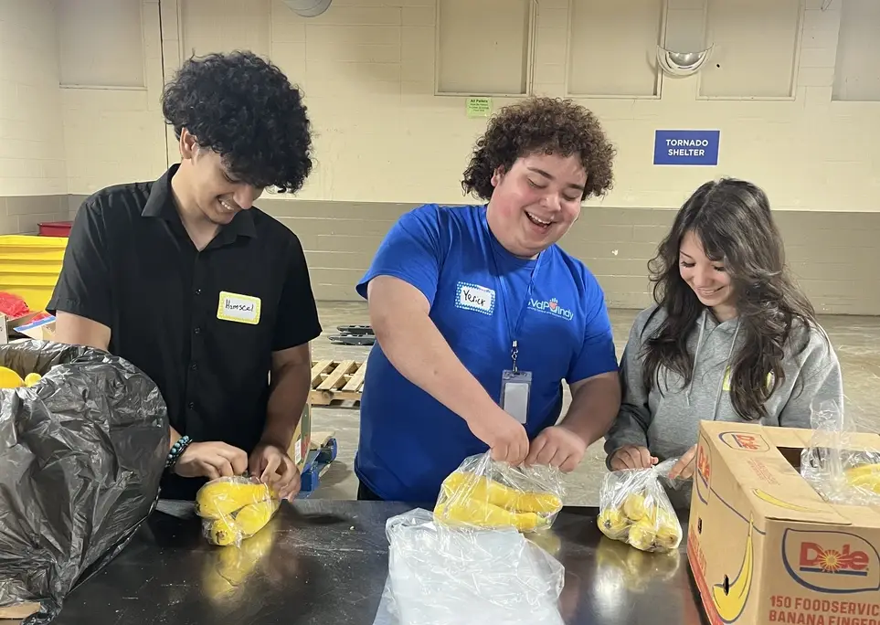 Food Pantry Helpers