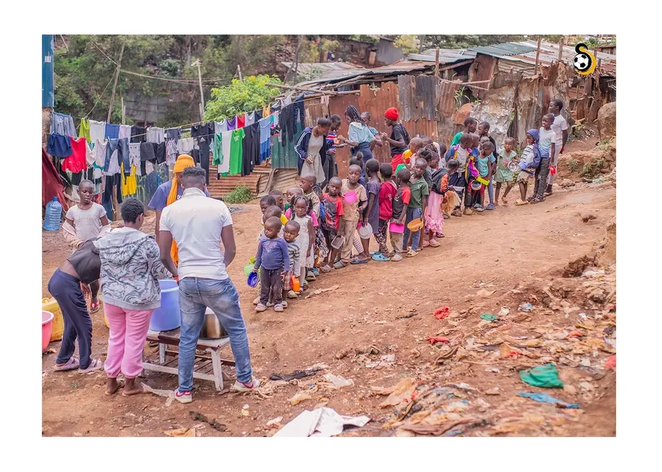 Help Organize a Holiday Fundraiser to Feed 1,000 Kids and Support Women and Girls