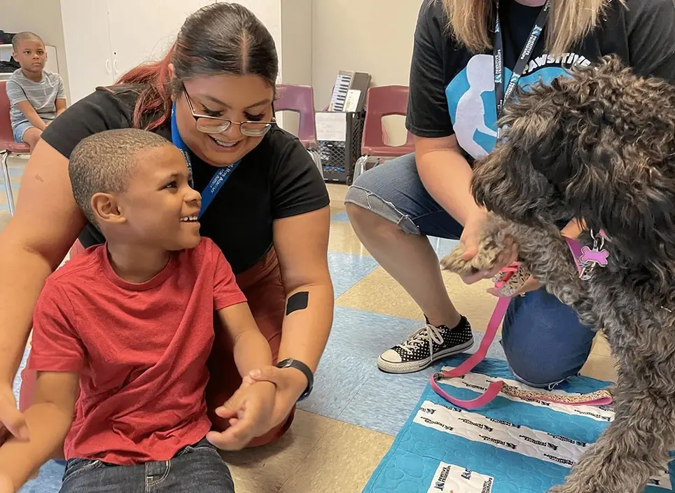 Volunteer with your pet! Help kids and adults with special needs in Phoenix.
