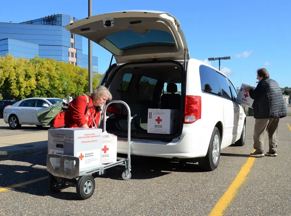 Transportation Specialist Volunteer - Blood Services - Manchester, NH Area
