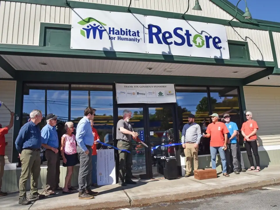 Seeking Volunteers - New Habitat ReStore opening soon!