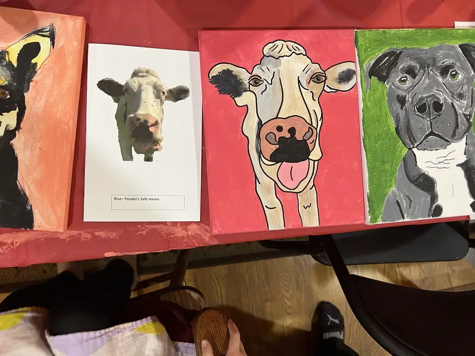 The incredibly popular Paw Arty™ shelter pet painting program by PawsWithCause needs YOU!