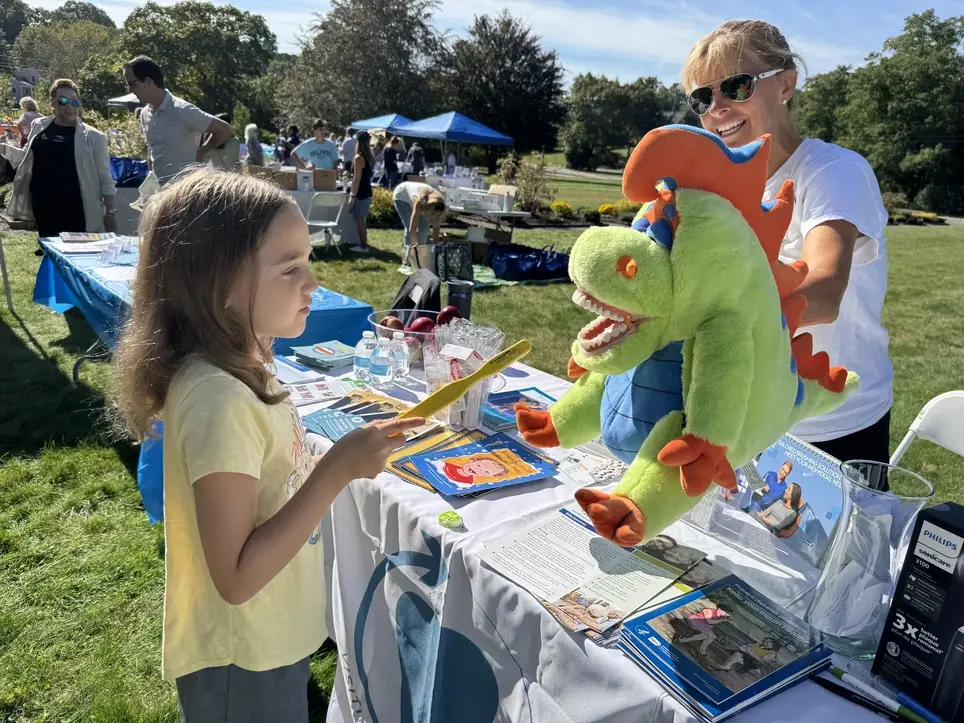 Community Outreach Volunteer – Help Bring Healthy Smiles to Massachusetts Communities!