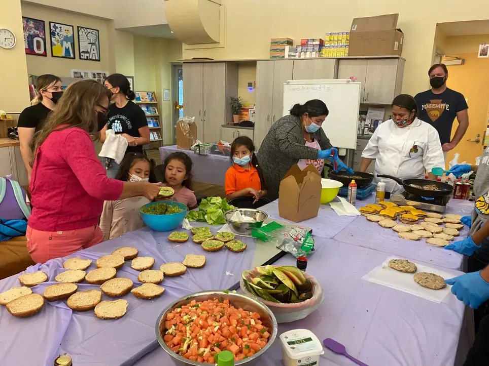 Passionate about home cooking and nutritious food? Come cook with us!