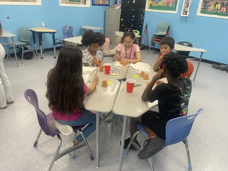 Creative Activities Volunteer - Indiantown