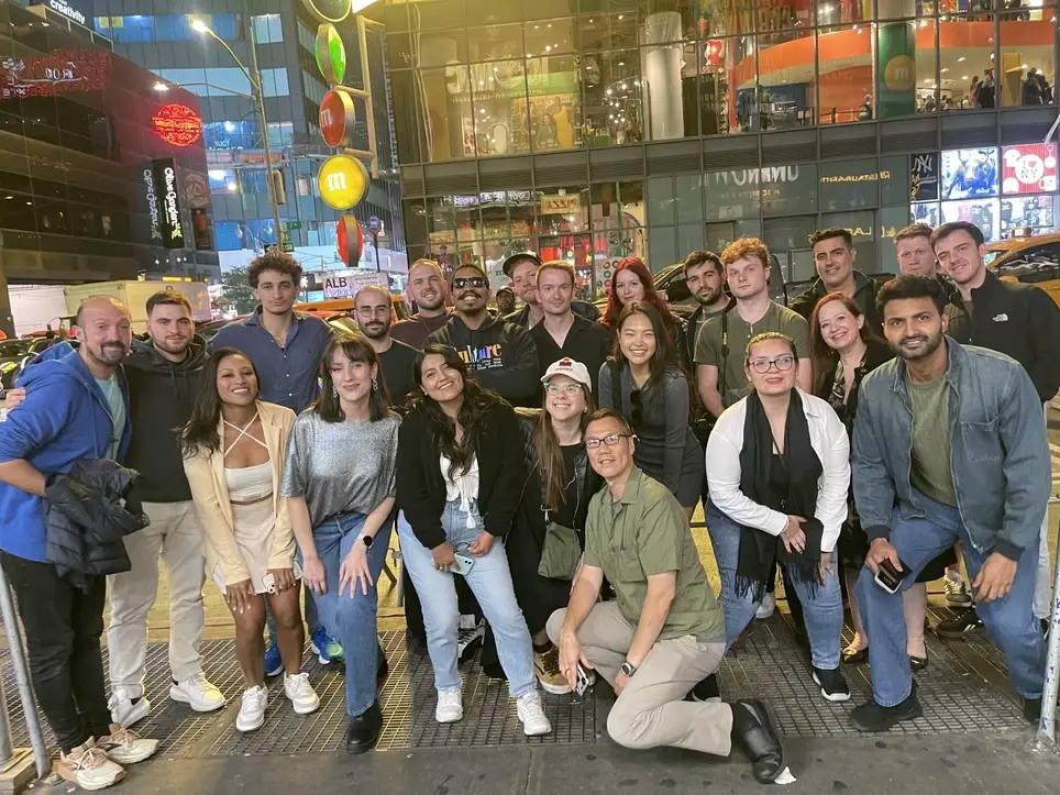 Lead Pub/Bar Tours for Travelers Visiting New York City!