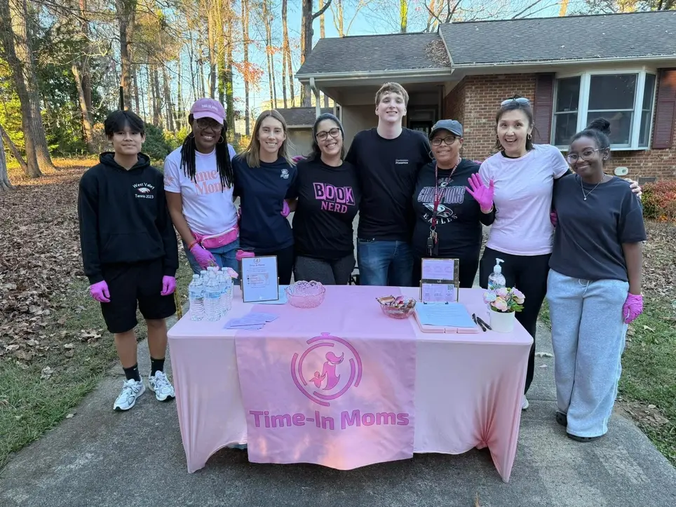 Social Media Volunteer: Time-In Moms