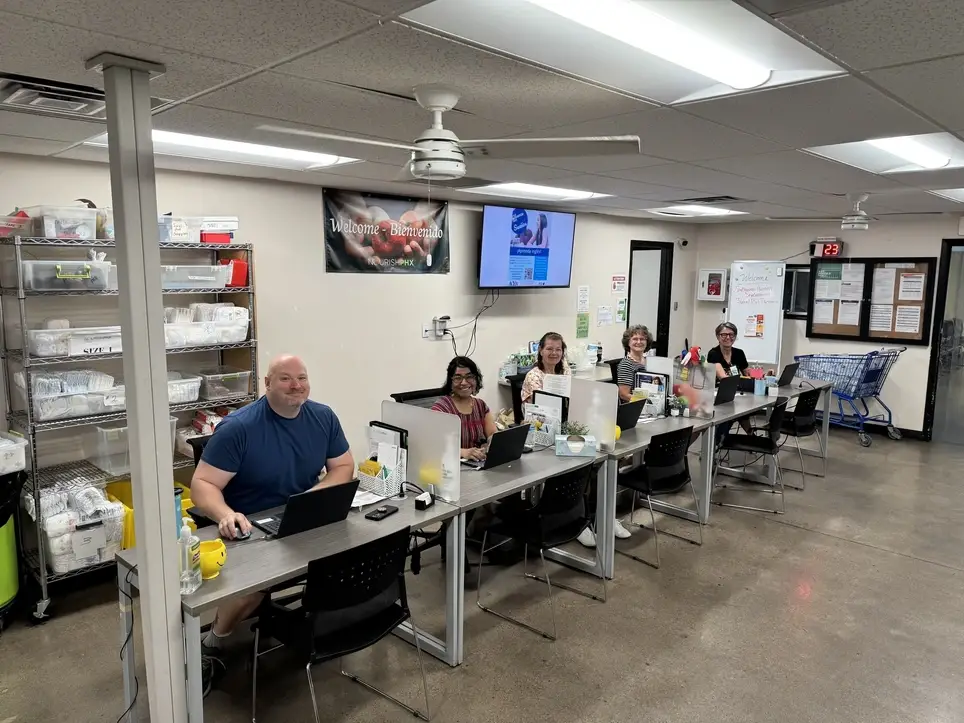 Front Desk Volunteers Needed  - Weekly Commitment