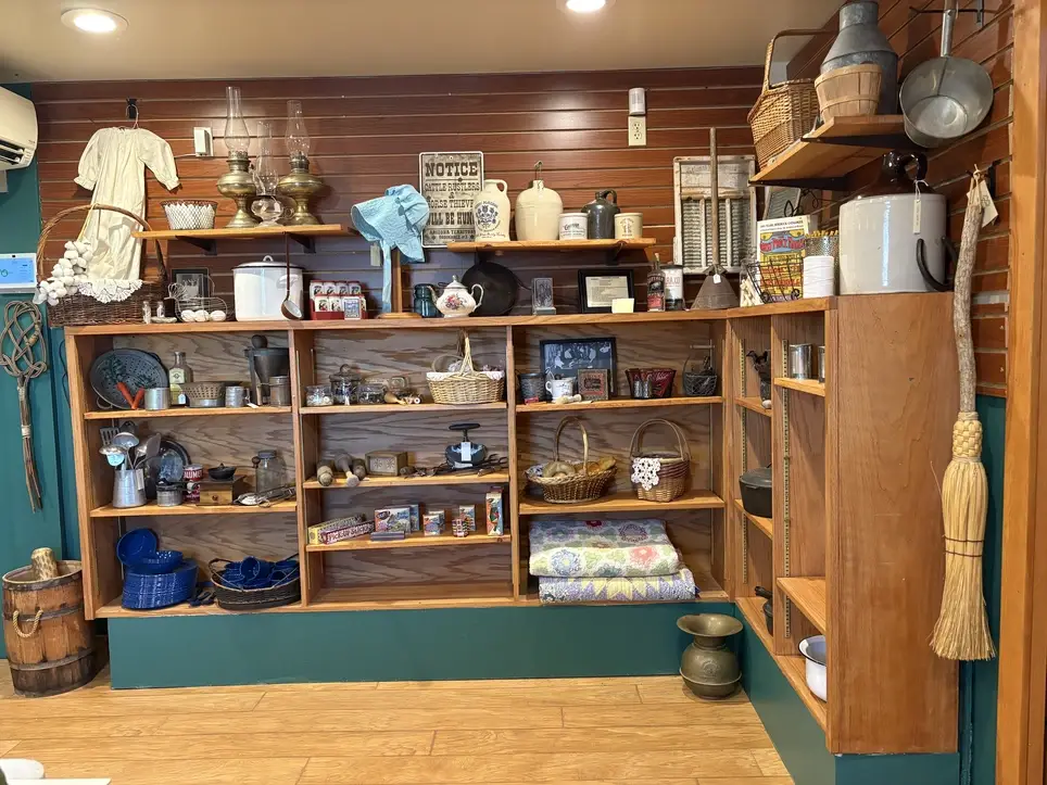 Dutchman's Emporium Merchant
