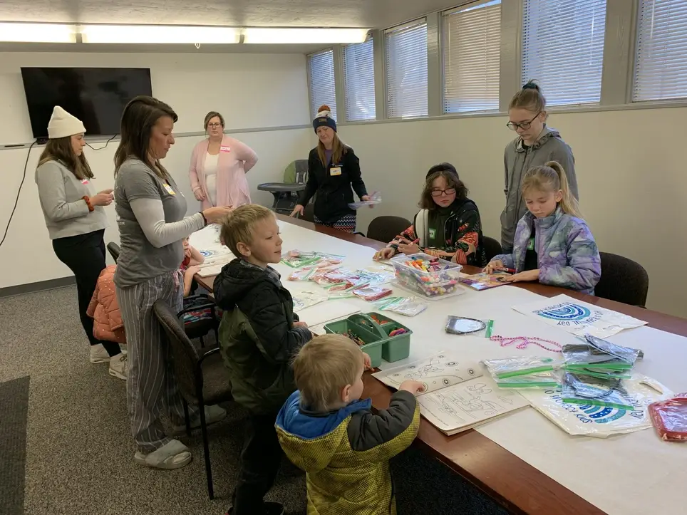 Little Hands & Big Hearts - Children Crafting/Decorating