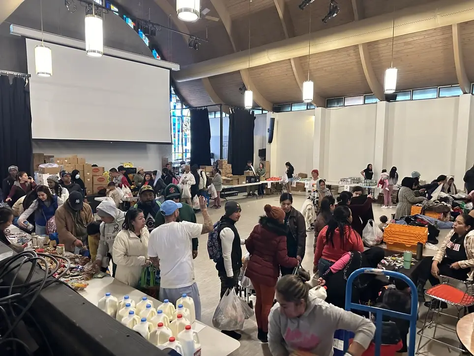 Food Pantry Volunteer - Fall