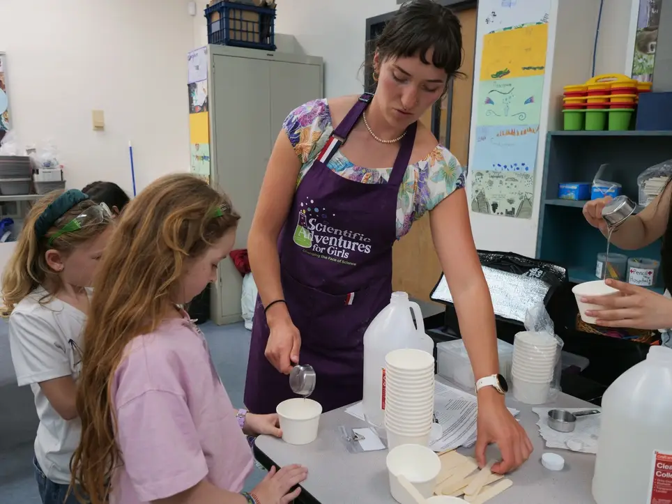 STEM Summer Camp Volunteer