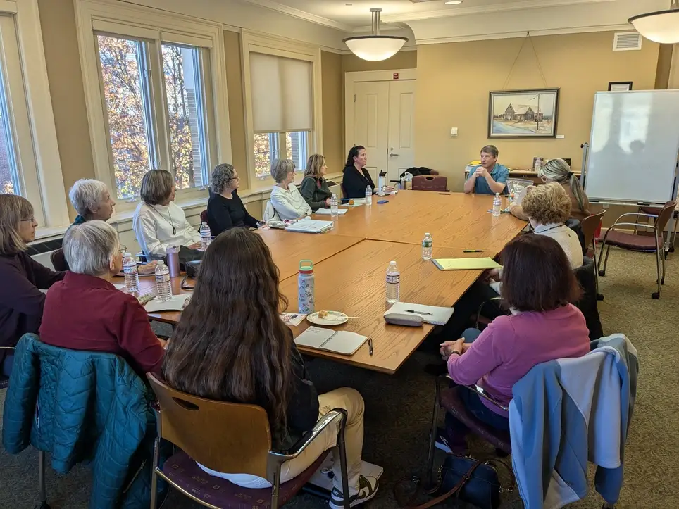 Volunteer Workshop Leader – Teaching English Pronunciation