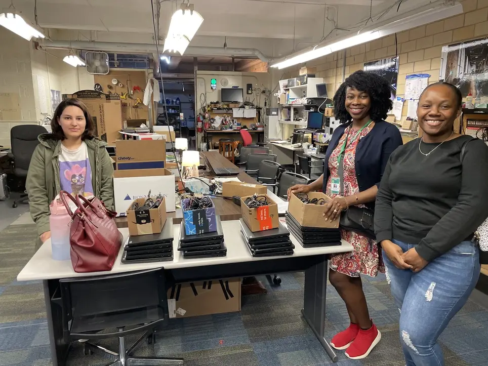 Laptop Distribution and Support Volunteers