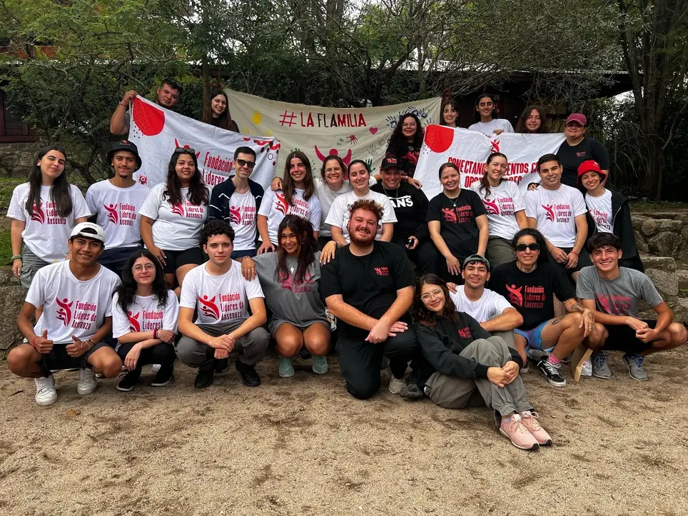 📢 CONVOCATORIA DE VOLUNTARIADO EN COMUNICACIÓN - FLA 2026 🌐