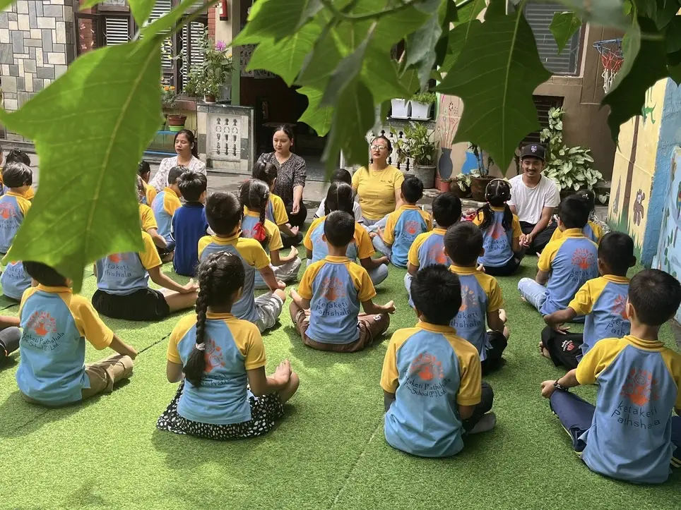 Teach English in a kindergarten