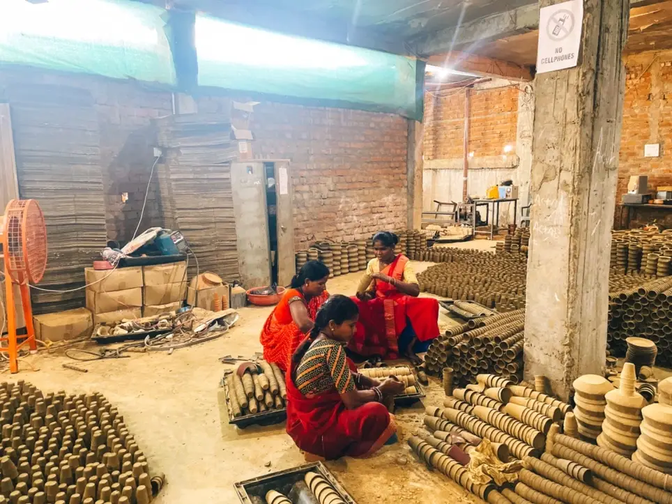 Support for Online Marketing for Handmade Clay Products