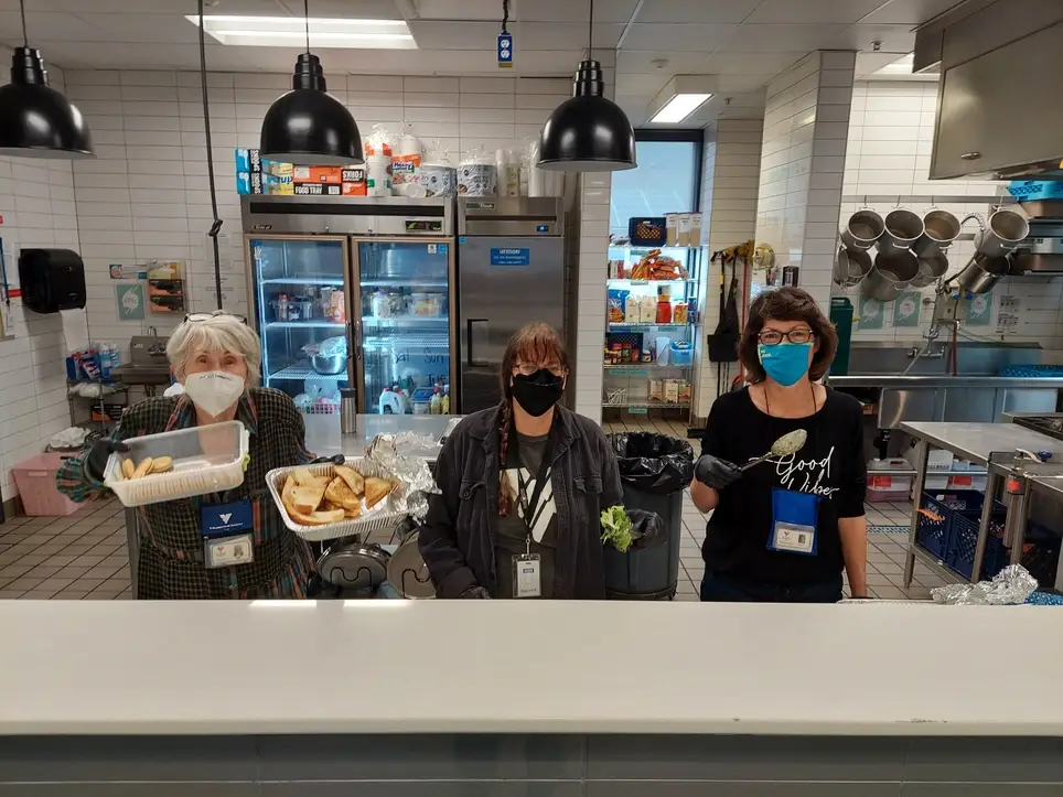 Serve Lunch to Homeless Youth