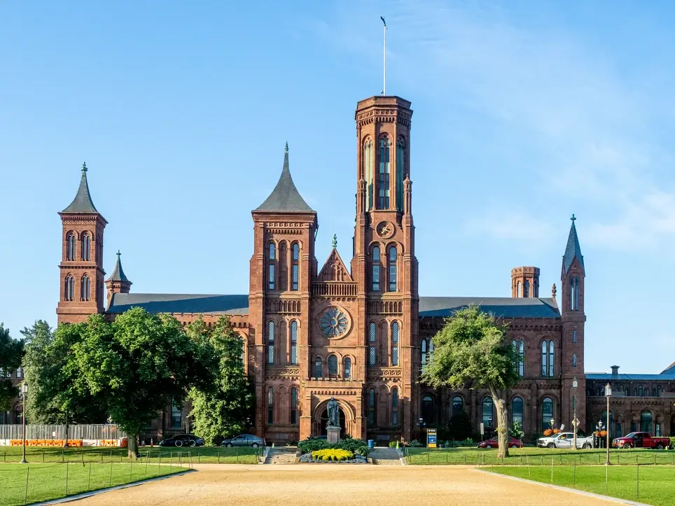 Commercial property researcher, Volunteer, for prospective museum
