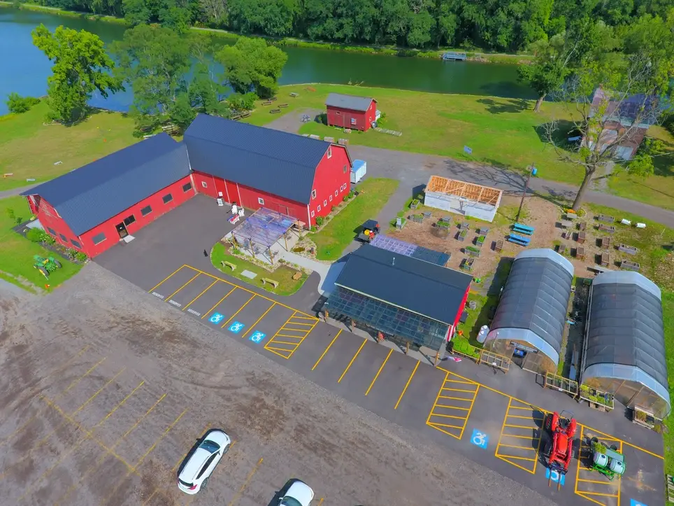 Homesteads for Hope Community Farm Volunteers Needed!