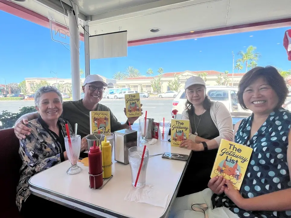 Help Adults Achieve Their Goals: Volunteer Literacy Tutor