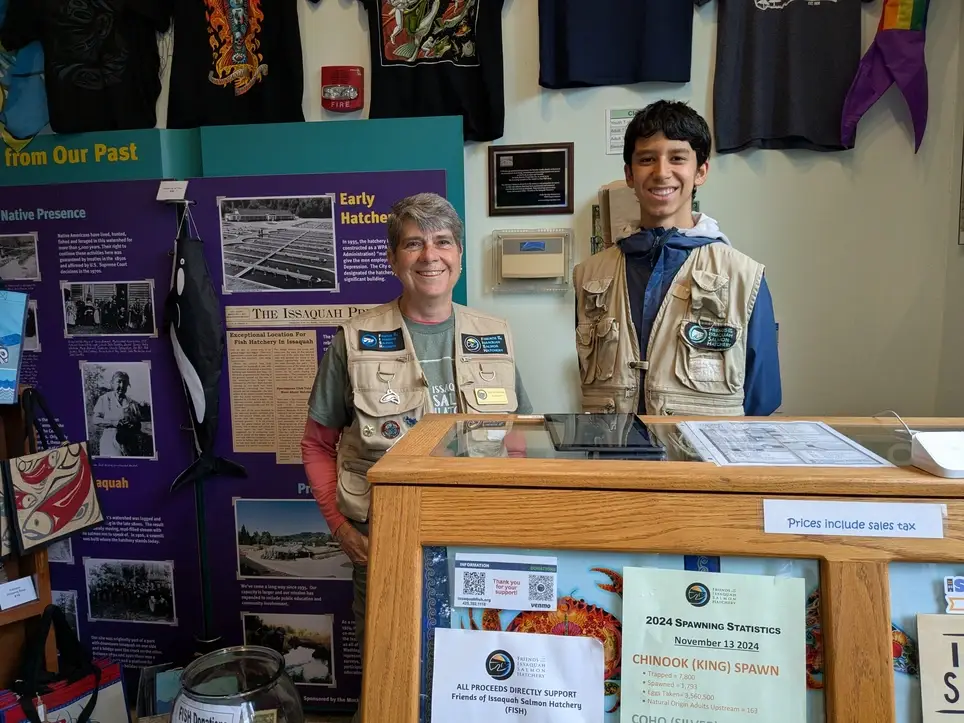 FISHop Gift Shop Volunteer