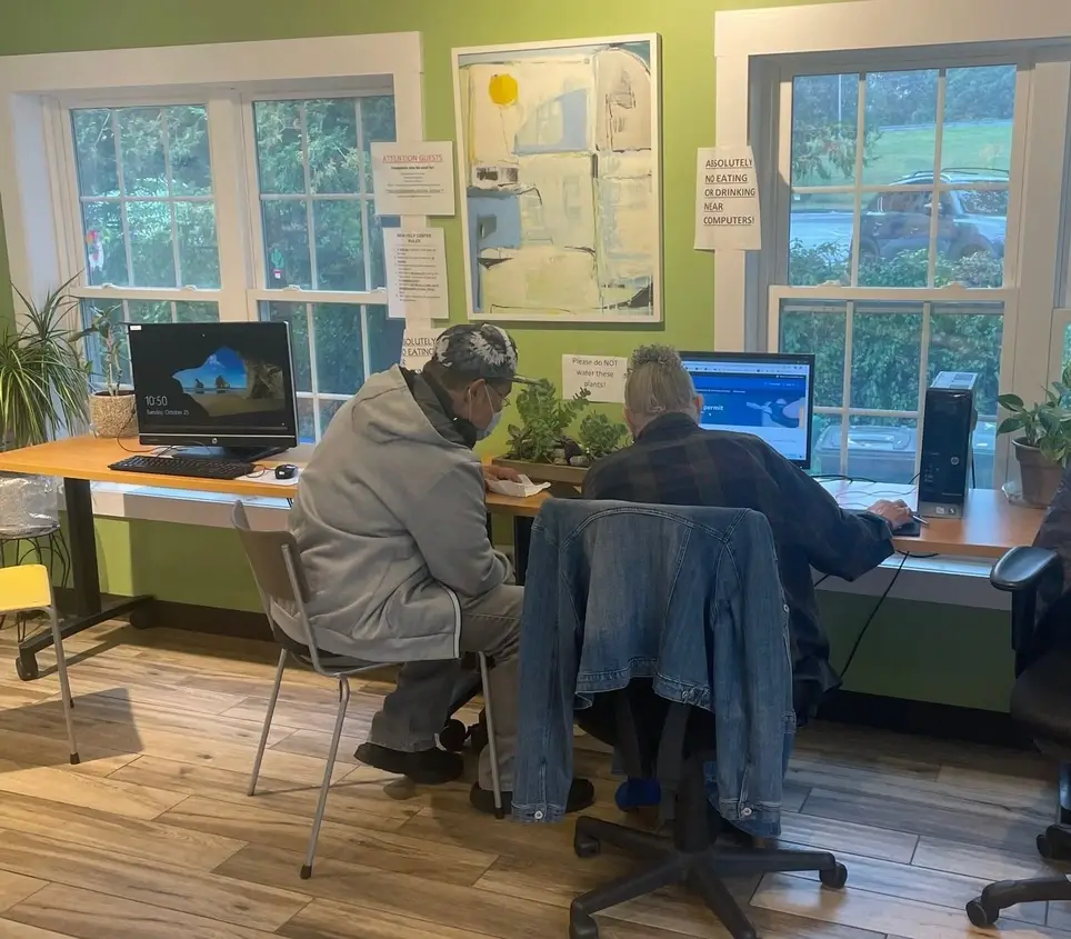 Help Center Volunteer, M-F, 9am-12pm, 12pm-3pm