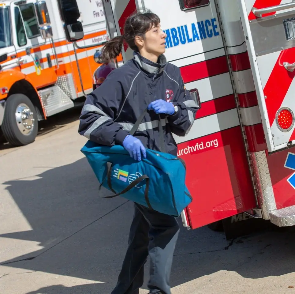 Serve your community. Become a volunteer EMT.