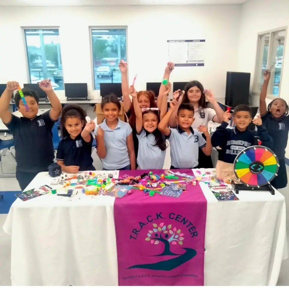 T.R.A.C.K. Center  Summer Program Volunteers Needed - Bridgeprep Academy of Championsgate