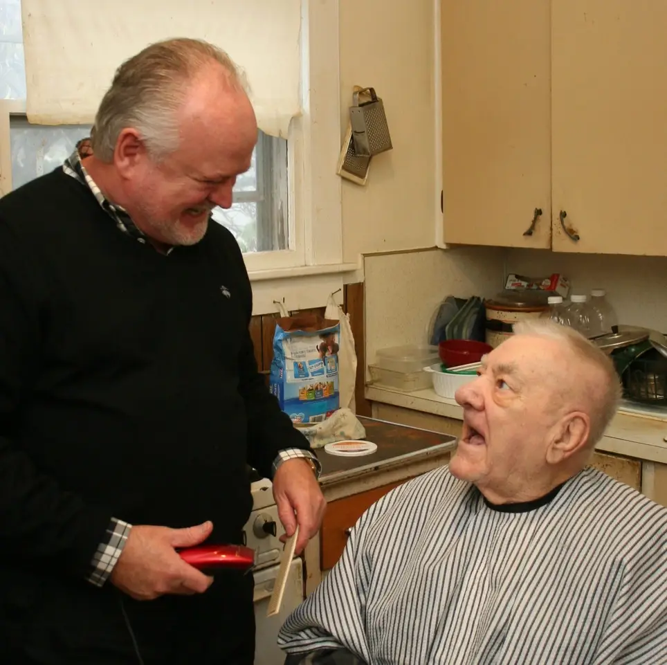 Cosmetology/Haircut Volunteer - Corewell Health Hospice West Michigan