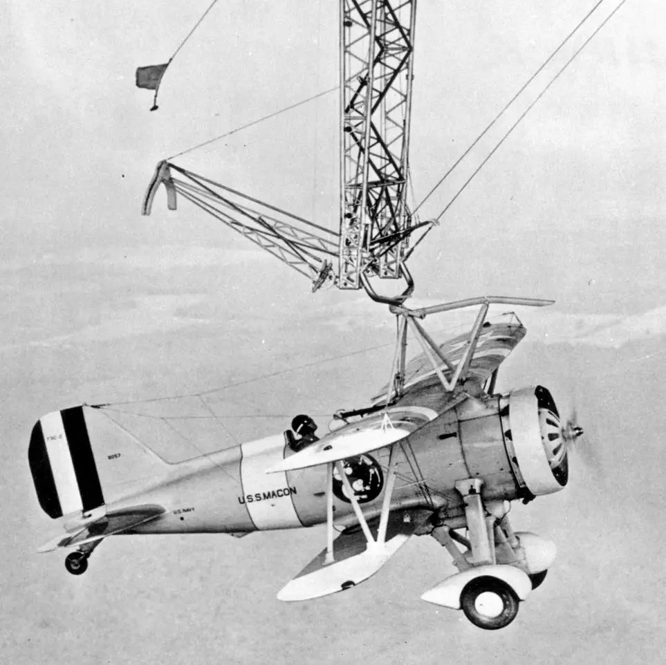 Identifying Aviation Photos & Aviation Books (Flabob Airport)