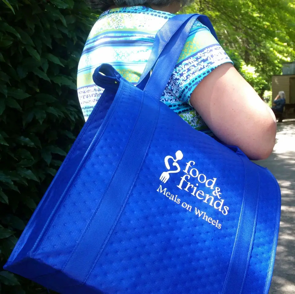 Deliver Hot Meals and a Friendly Smile in Shady Cove