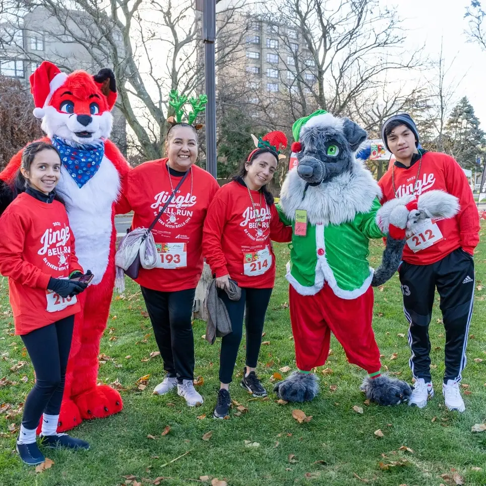 Event Volunteers for the Jingle Bell Run 5K - Austin