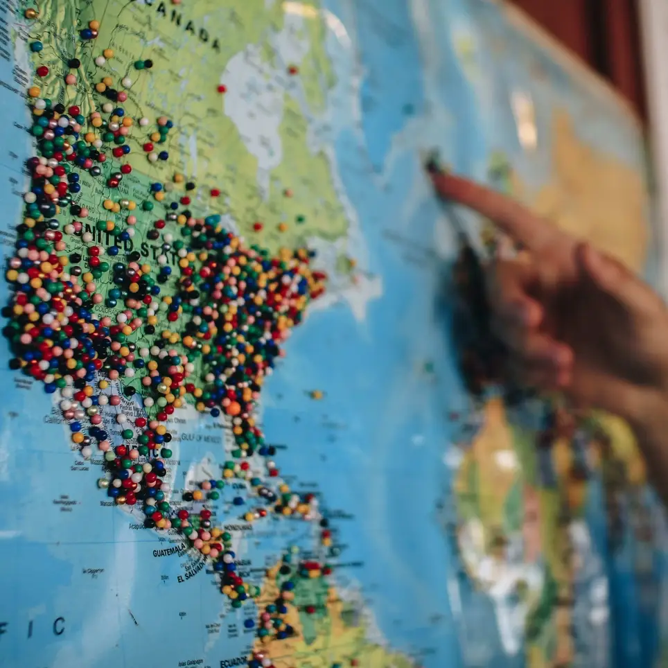 volunteers to help with humanitarian, justice advocacy and discovery , DE.