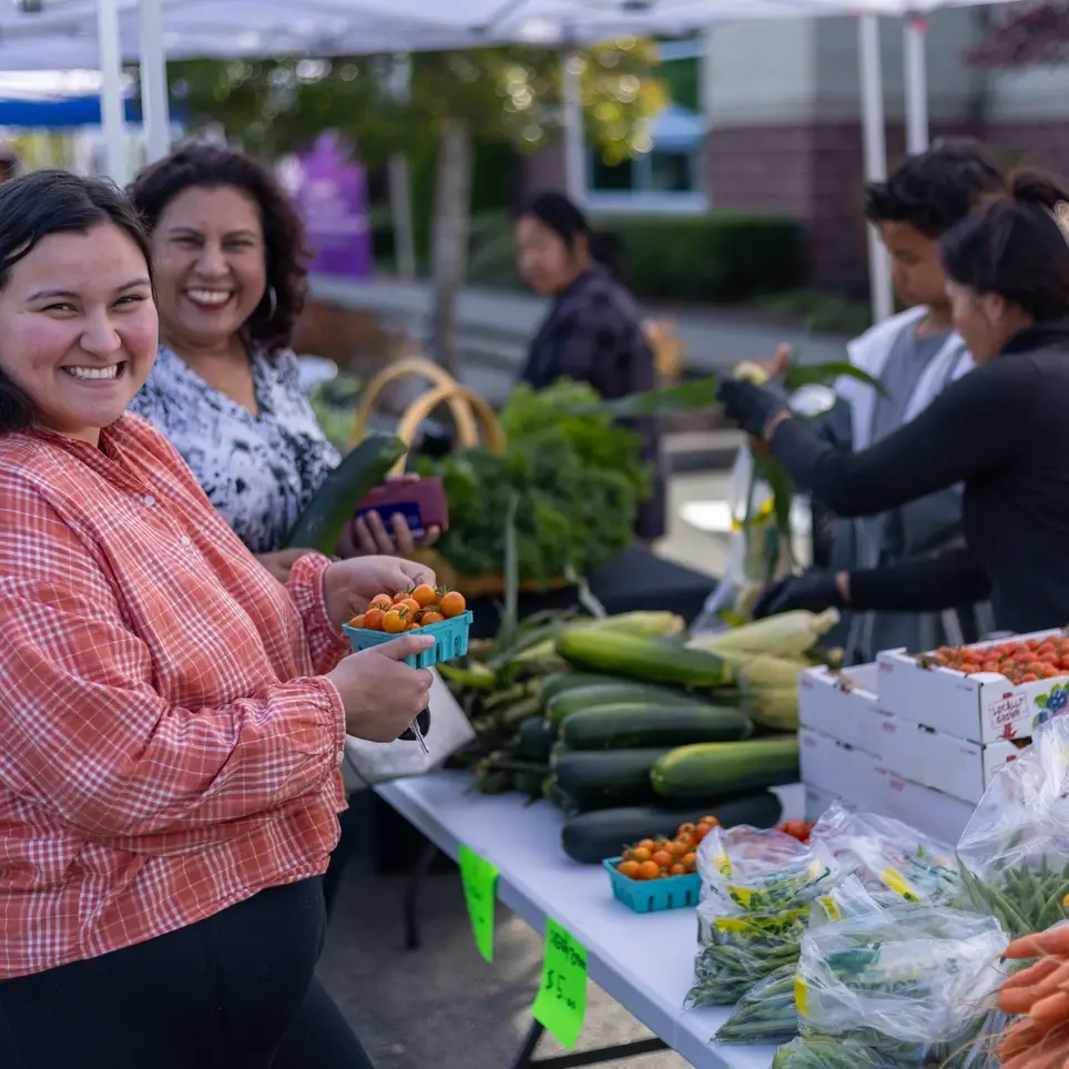 Volunteer at the SeaTac Farmers Market!