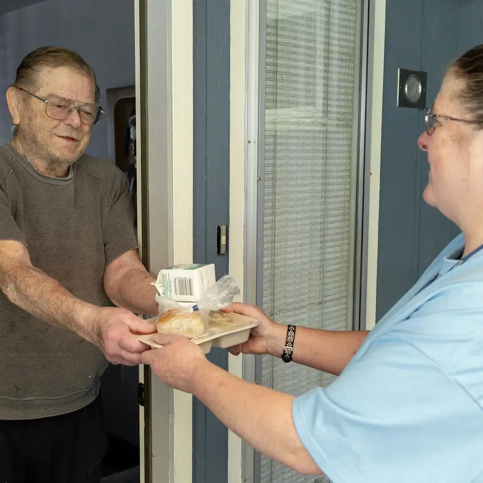 Deliver Hot Meals and a Friendly Smile in Jacksonville