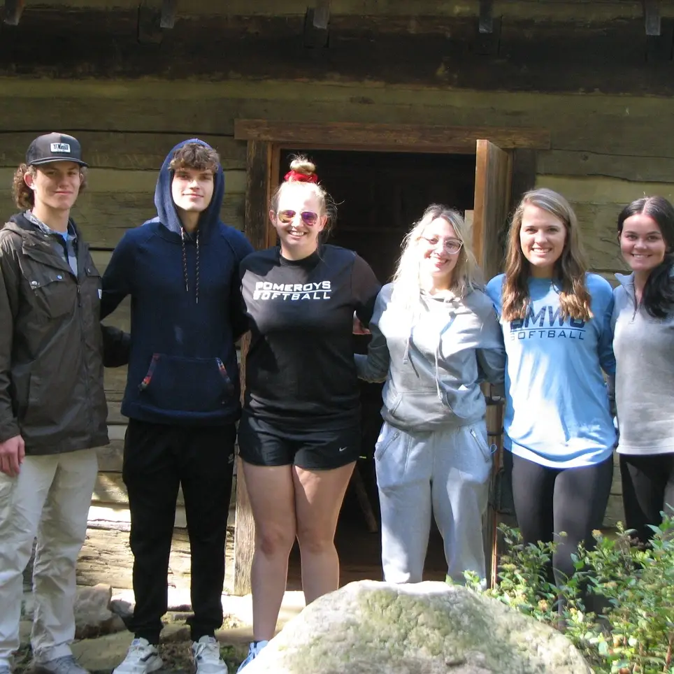 Teen & Young Adult Volunteer Opps!