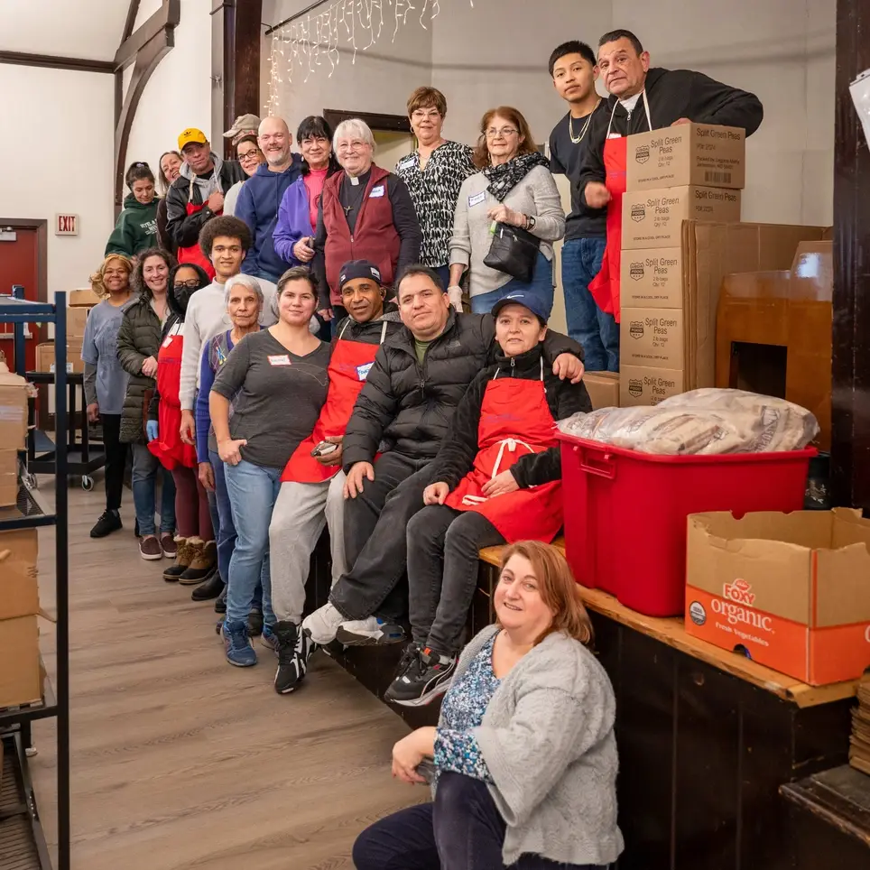 Spanish speaking Food Pantry Volunteers Needed