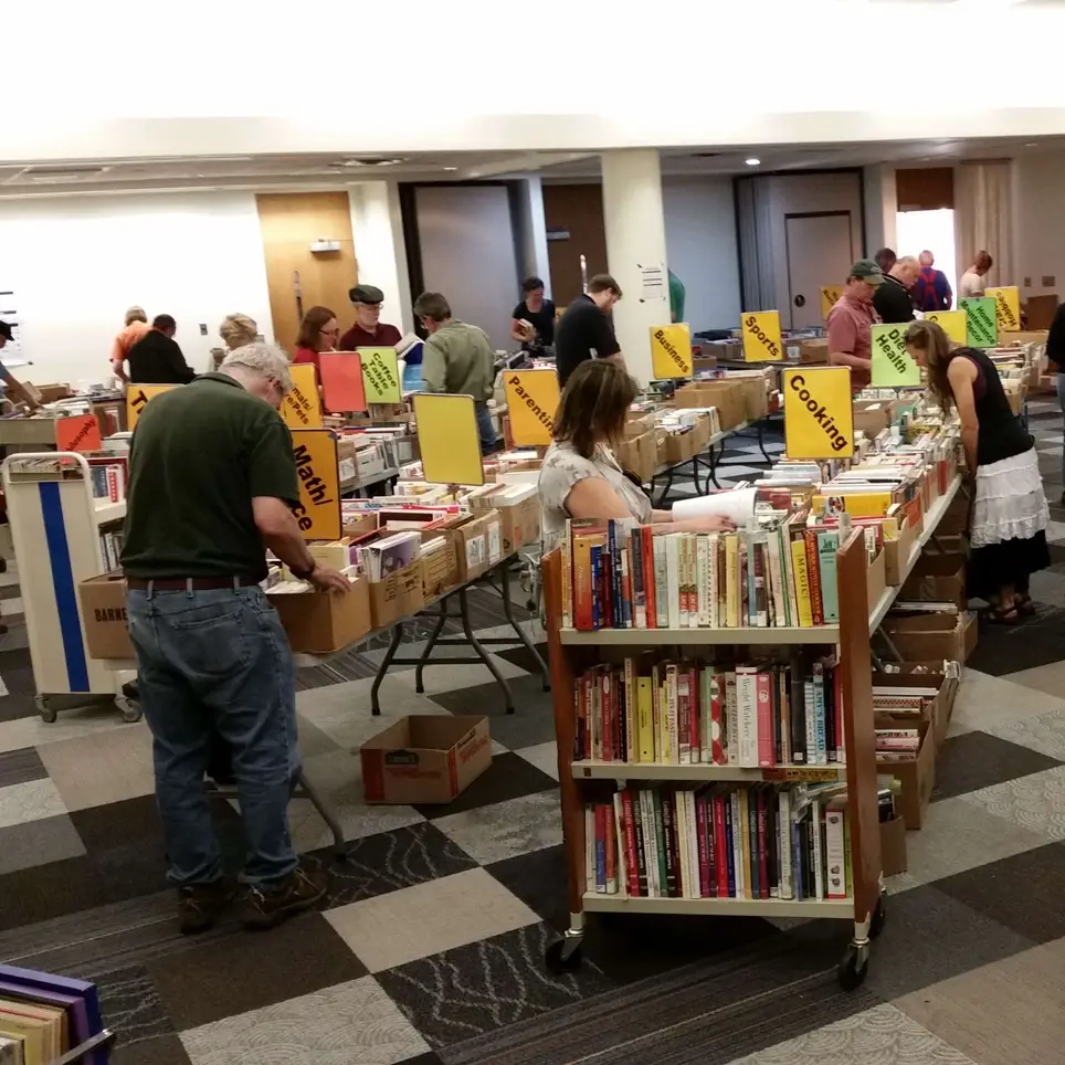 Be a Book Sale MVP: Volunteer with us!