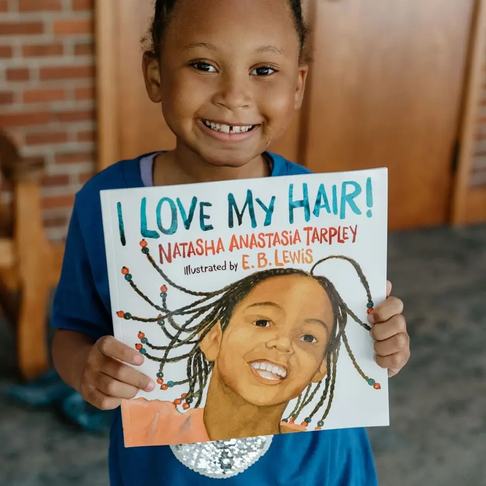 Youth Literacy Tutors Needed