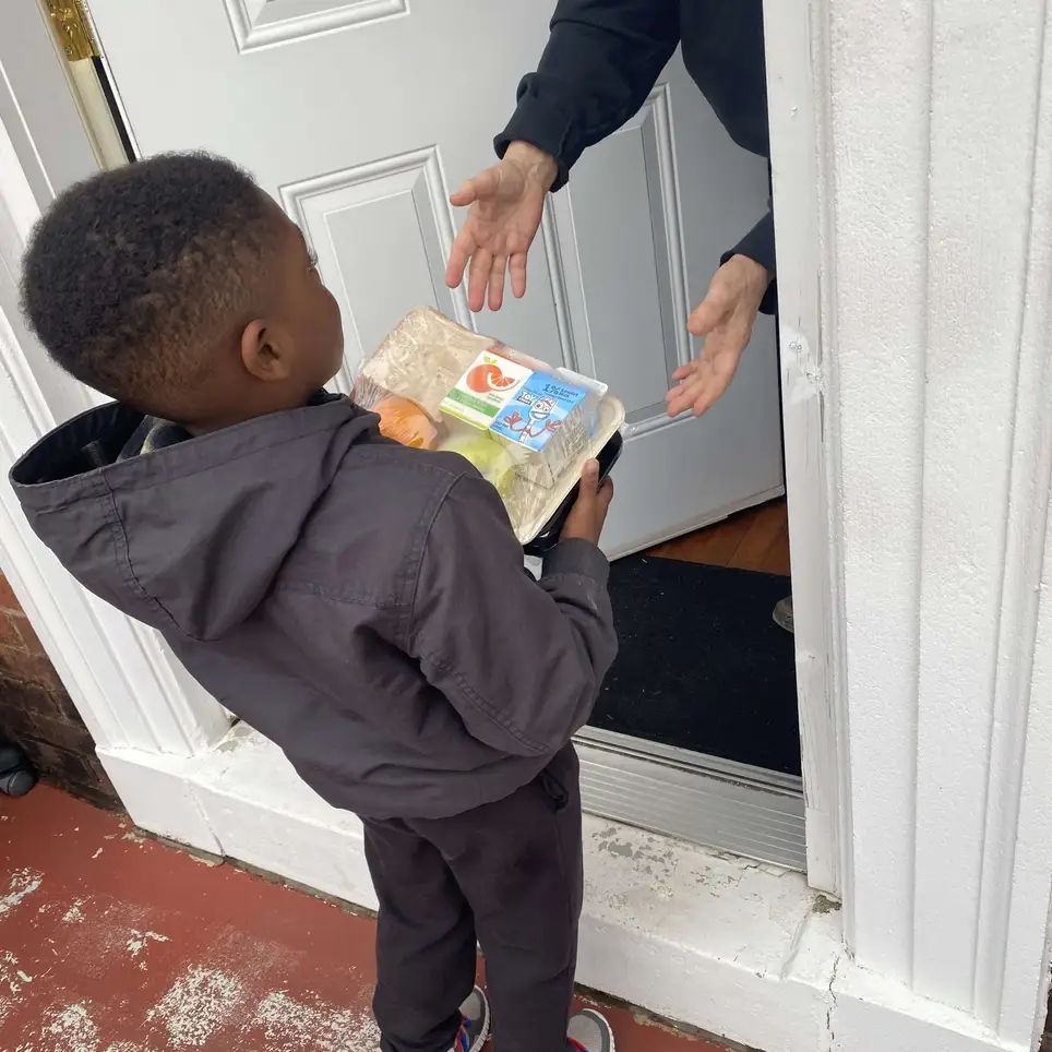 Volunteer as a Meal Delivery Driver in Annapolis